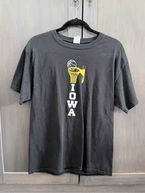 Hanes Black Iowa Basketball Short-Sleeve Tee with Yellow Hoop Graphic - Mens Med